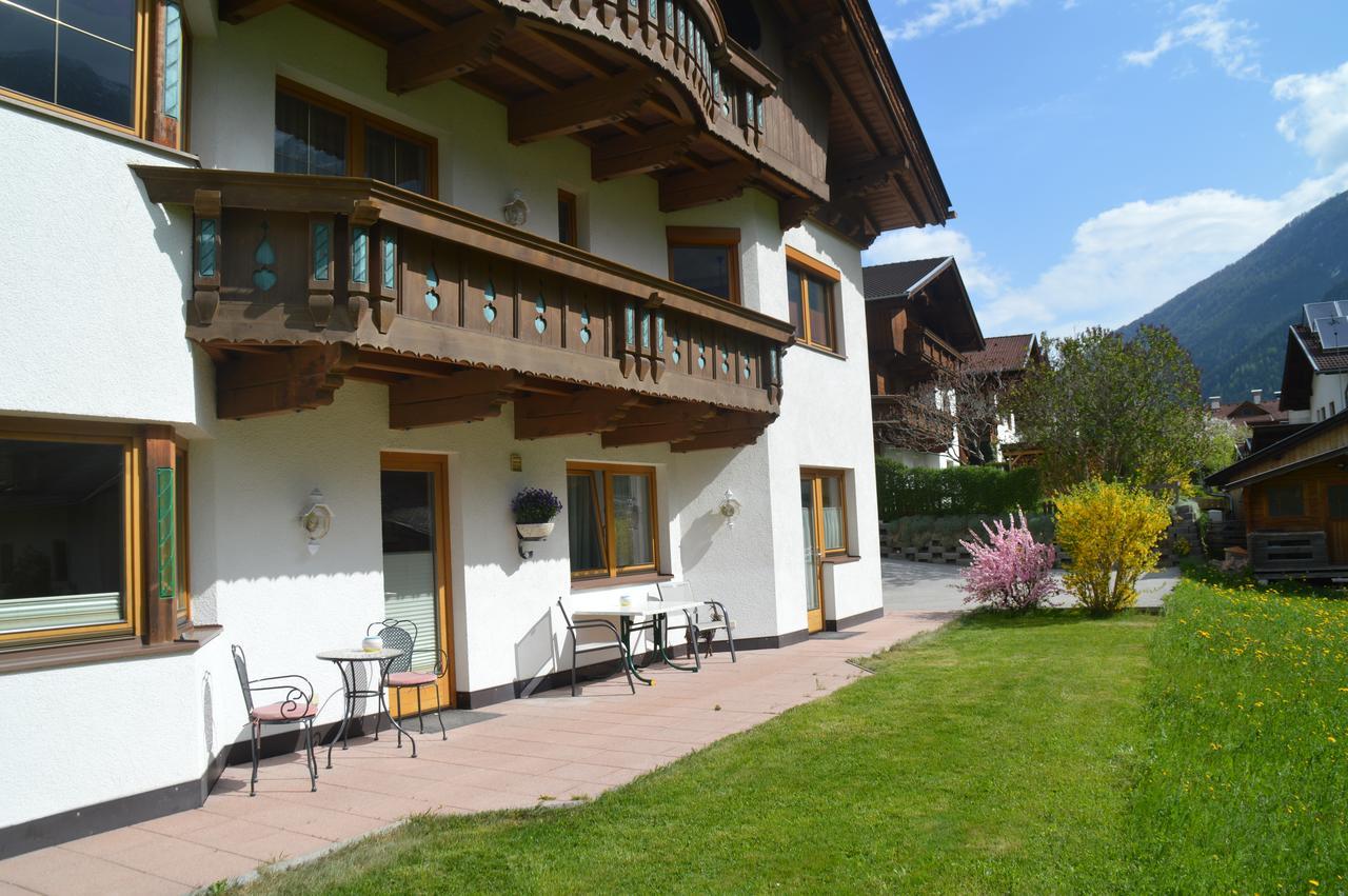 Landhaus Gumpold Neustift im Stubaital Exterior foto